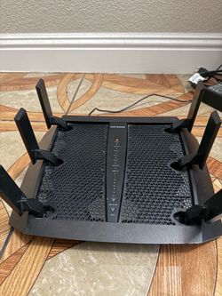 NETGEAR Nighthawk X6 Smart WiFi Router (R8000)