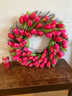 🌷 NWT 🌷 Artificial Tulip Wreath by Kirkland Home’s 🌷 ✨Retail $70 ✨