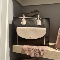 Michael khors tote large purse