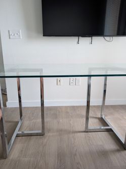 CB2 Luxury Dinning Table