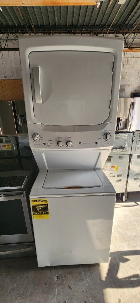 G/E Washer And Dryer Stakable Works Good 