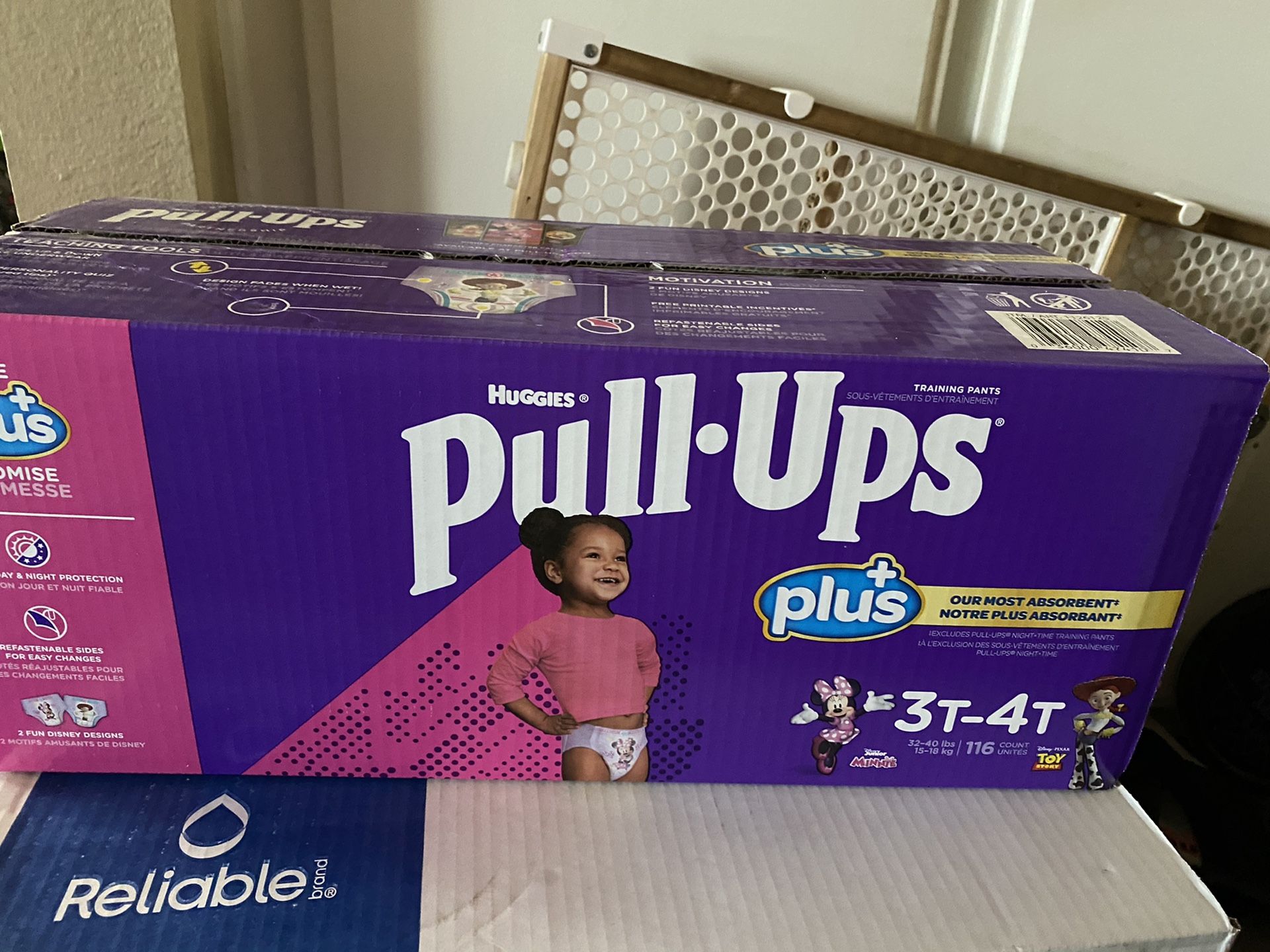 Unopened girls pull ups