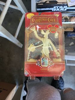 NEW Disney Mickey's Christmas Carol GOOFY as MARLEY’S GHOST Figure Memory Lane