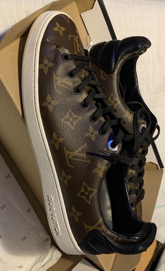 Louis Vuitton Luxembourg sneaker for Sale in Anaheim, CA - OfferUp