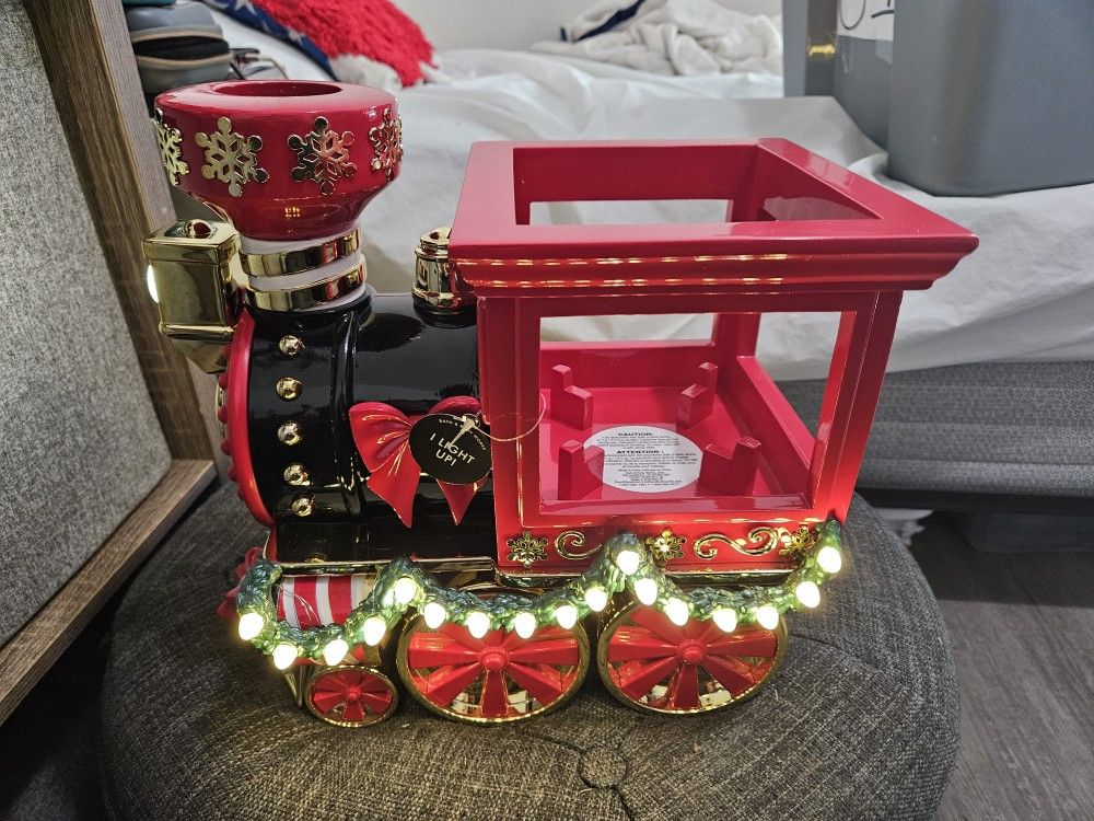 Bath And Body Works Light Up Train Candle Holder 
