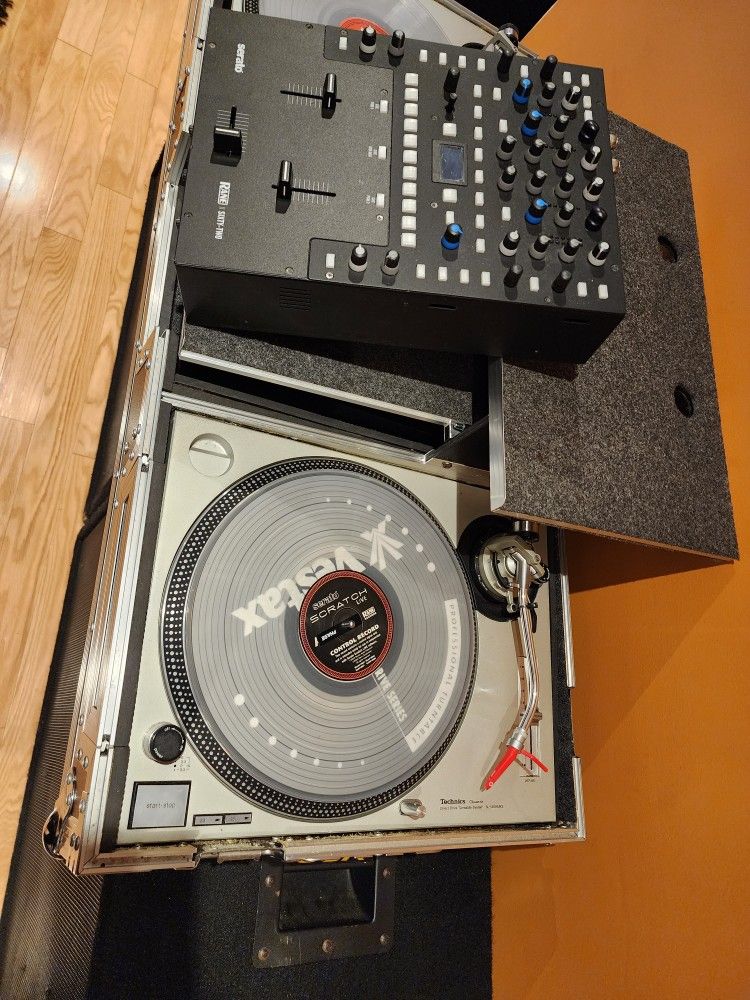 DJ EQUIPMENT TWO TECHNIC 1200 TURNTABLES, ONE RANE 62 MIXER, ONE BATTLE CASE...PHASE (EXTRA