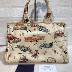 𝐏𝐑𝐀𝐃𝐀  Kanapa Tote Bag 