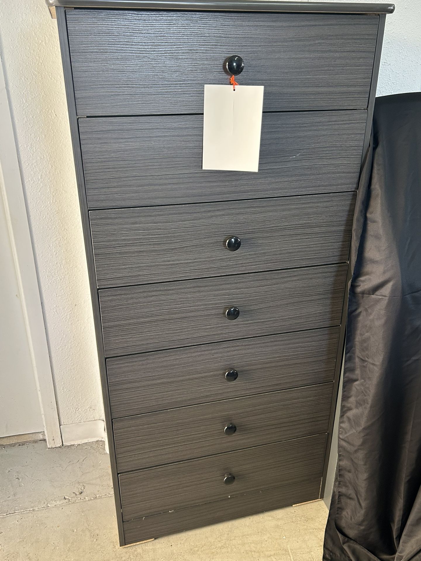 7 Drawers Tall Chest Dresser Available In Different Colors