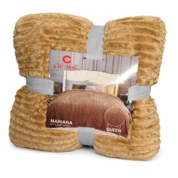 Queen size full flannel blanket