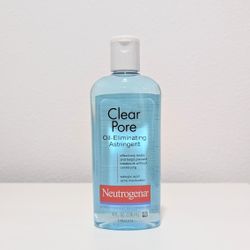 Neutrogena Clear Pore Oil-Eliminating Astringent, 8oz