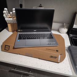 Chromebook Laptop