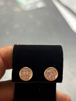10k gold diamond earrings
