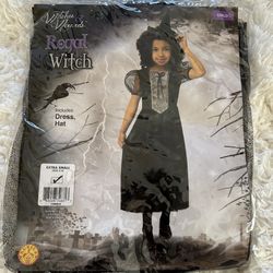 Regal witch