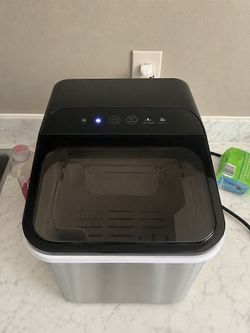 Nugget ice maker