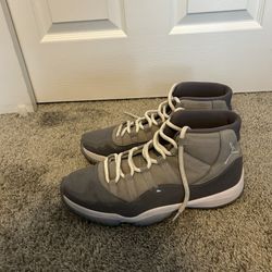 Cool Grey Jordan 11 
