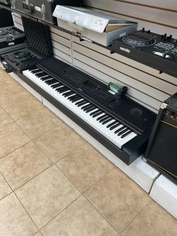 Yamaha DGX-670 Portable Grand Digital Piano