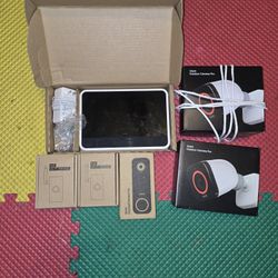 Vivint Home Security System (Control Panel And Cameras)
