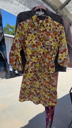 Retro Floral Print Shirtdress
