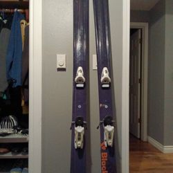 Black Diamond Downhill skiis