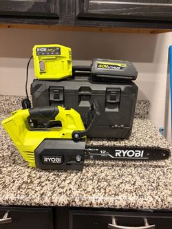 Ryobi 40V HP 12-Inch Cordless Chainsaw Kit