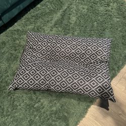 *NEW* Dog Bed 33” x 23”