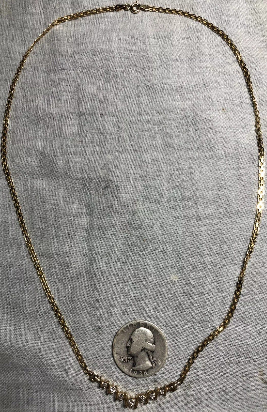 14k gold and Diamond necklace