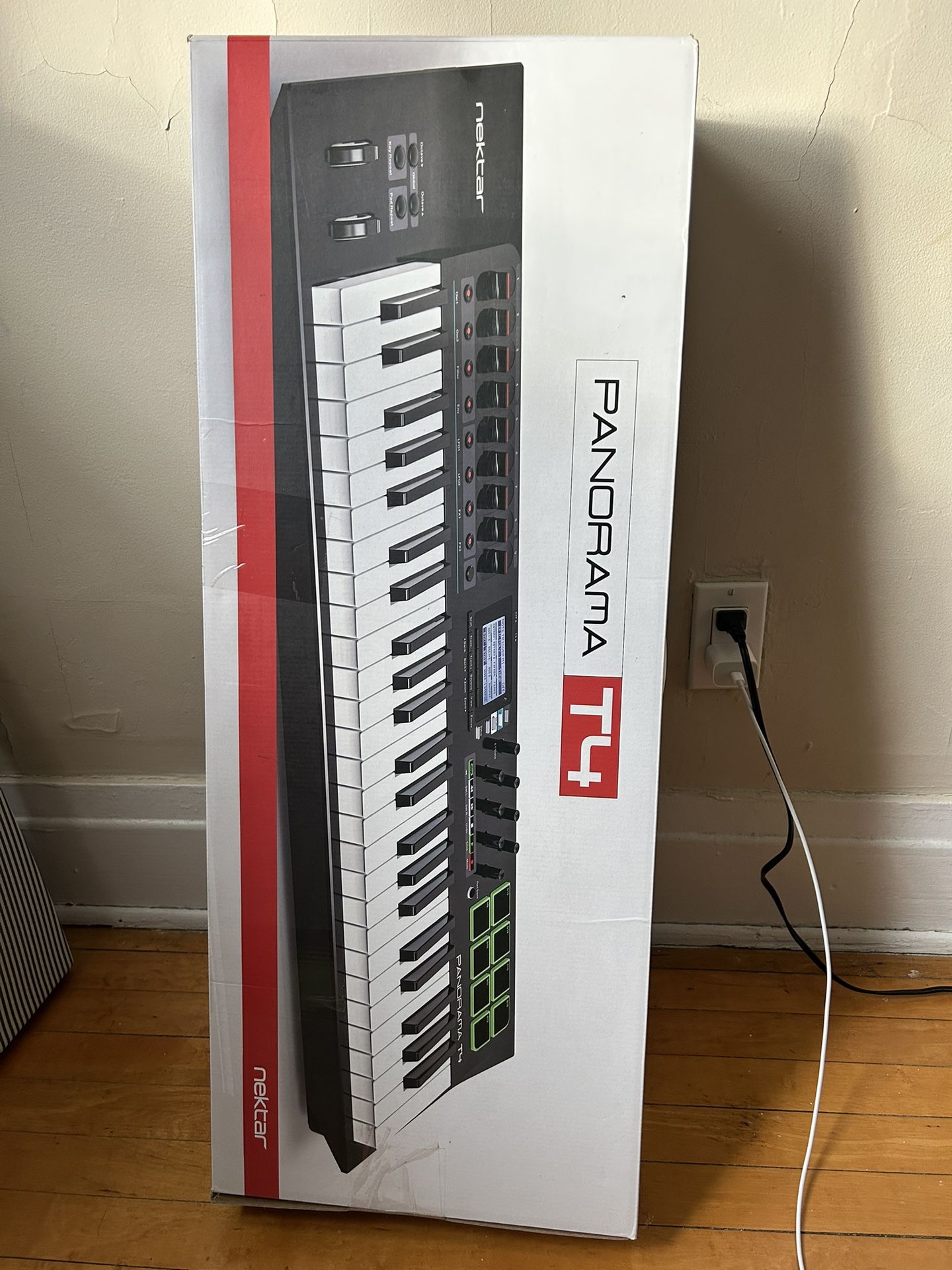 Panorama T4 Midi controller/keyboard 