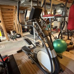 NORDICTRACK STAIR STEPPER