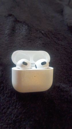 Apple Airpods 3rd Generation w/ wireless charging case