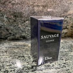 *(BRAND NEW)* Dior Savauge Eau De Parfum