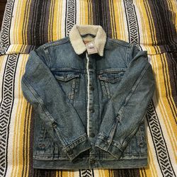 Levis Trucker Jacket