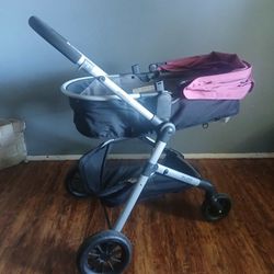 Bassinet Stroller By Pivot