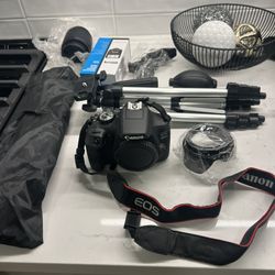 Cannon EOSD 2000 Camera