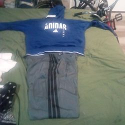 Adidas XL And Sweater Adidas L.