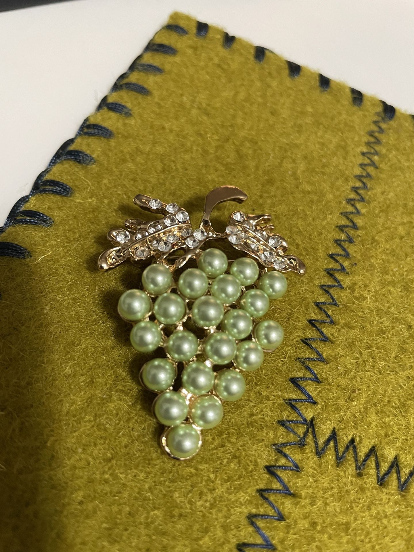 Delicate Handmade Jewelry Brooches