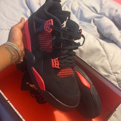 Air Jordan Retro 4s 