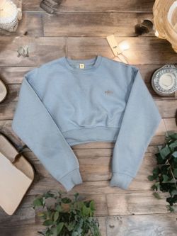 Alo crop sweater