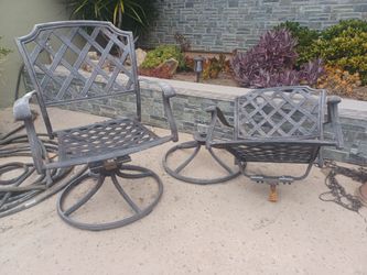 Free Patio swivel chairs