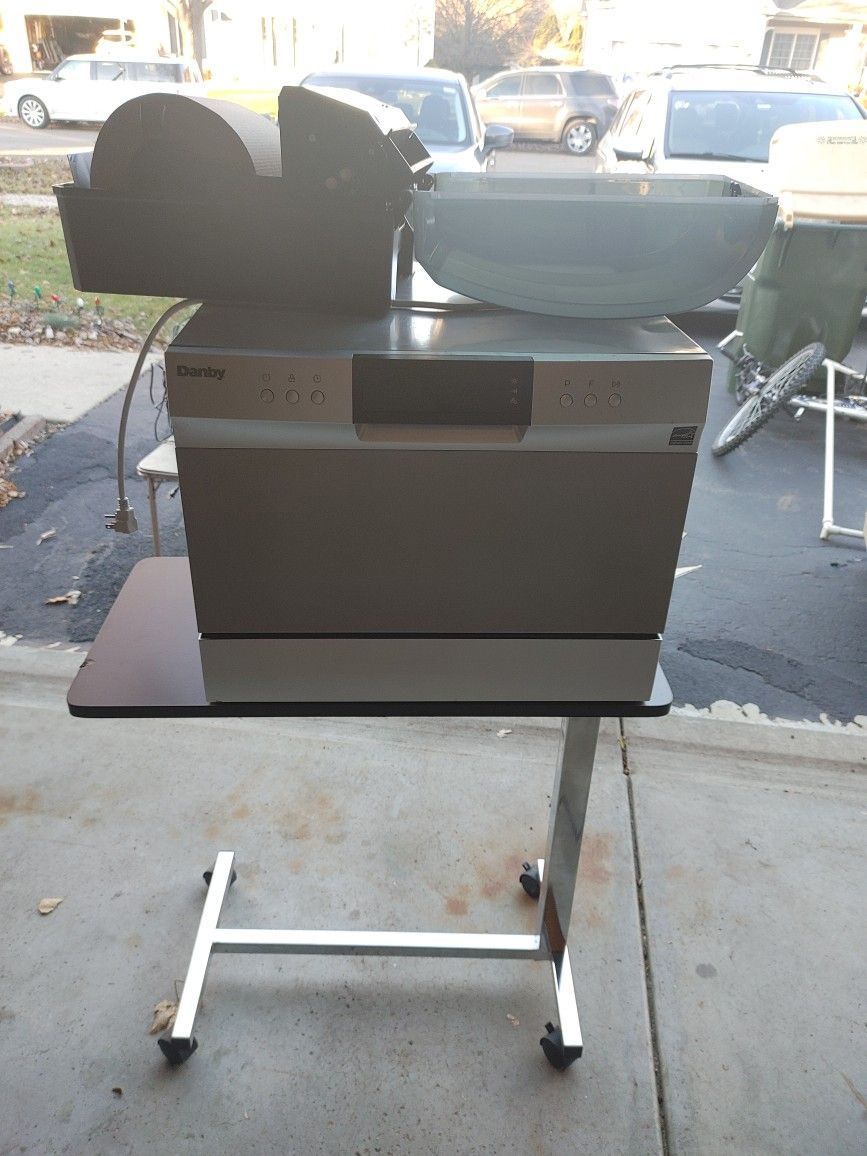 Danby Countertop Dishwasher