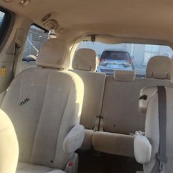 Toyota sienna