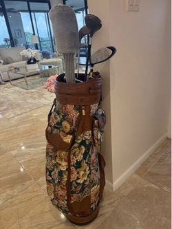 Ladies Callaway golf clubs