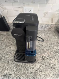 Nespresso Latissima One