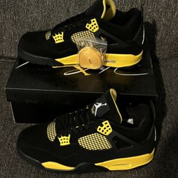 Jordan 4 Yellow Thunder Men Size 11