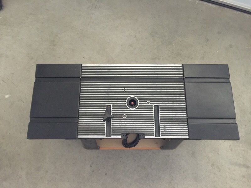Craftsman deluxe router table 925481 for Sale in Poway, CA OfferUp