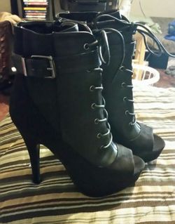 Black open toe booties 7.5