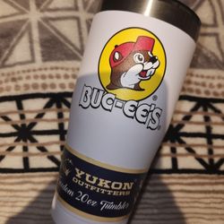 BRAND NEW! 20oz Buc-ee's tumbler