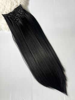 22 Inch Clip In Black   Straight  Long Hair Extensions