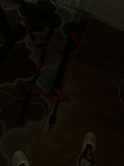 Door way pull up bar