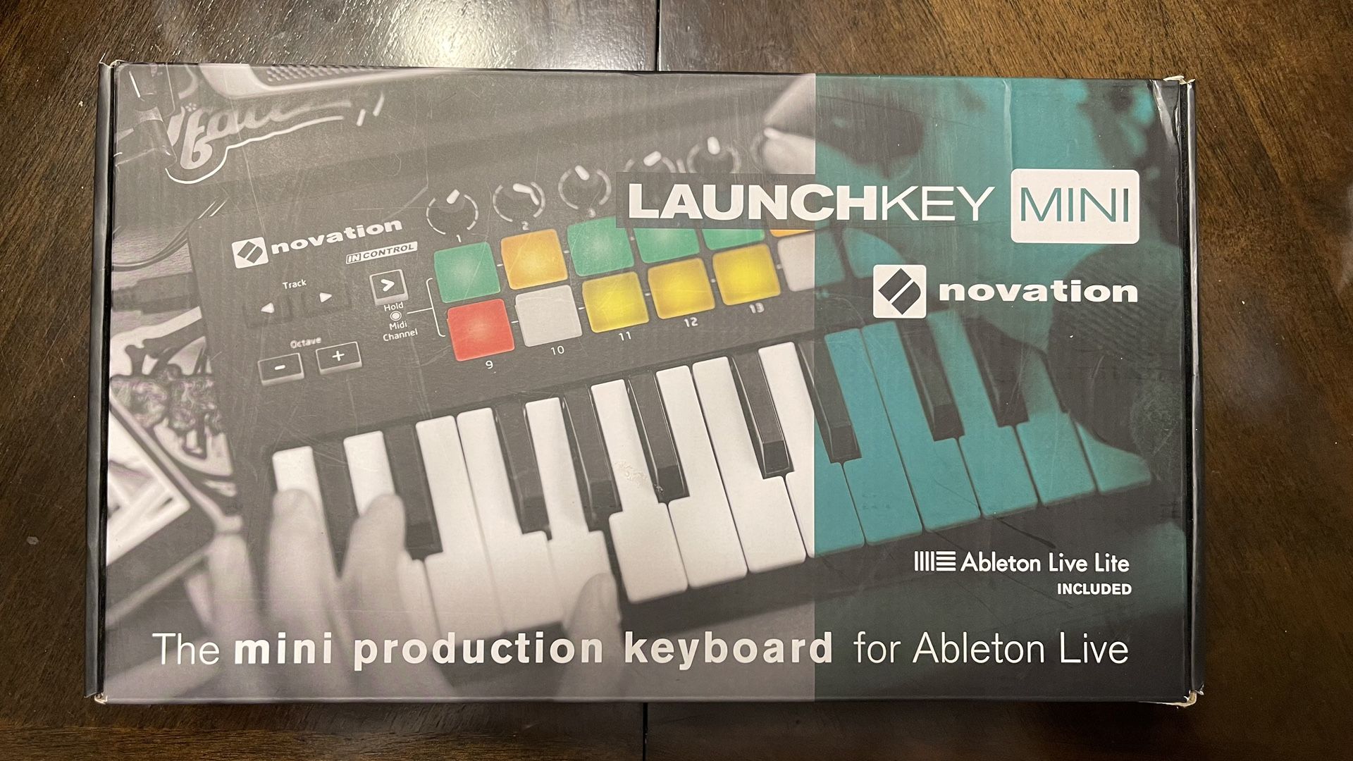 Novation LaunchKey Mini MK2