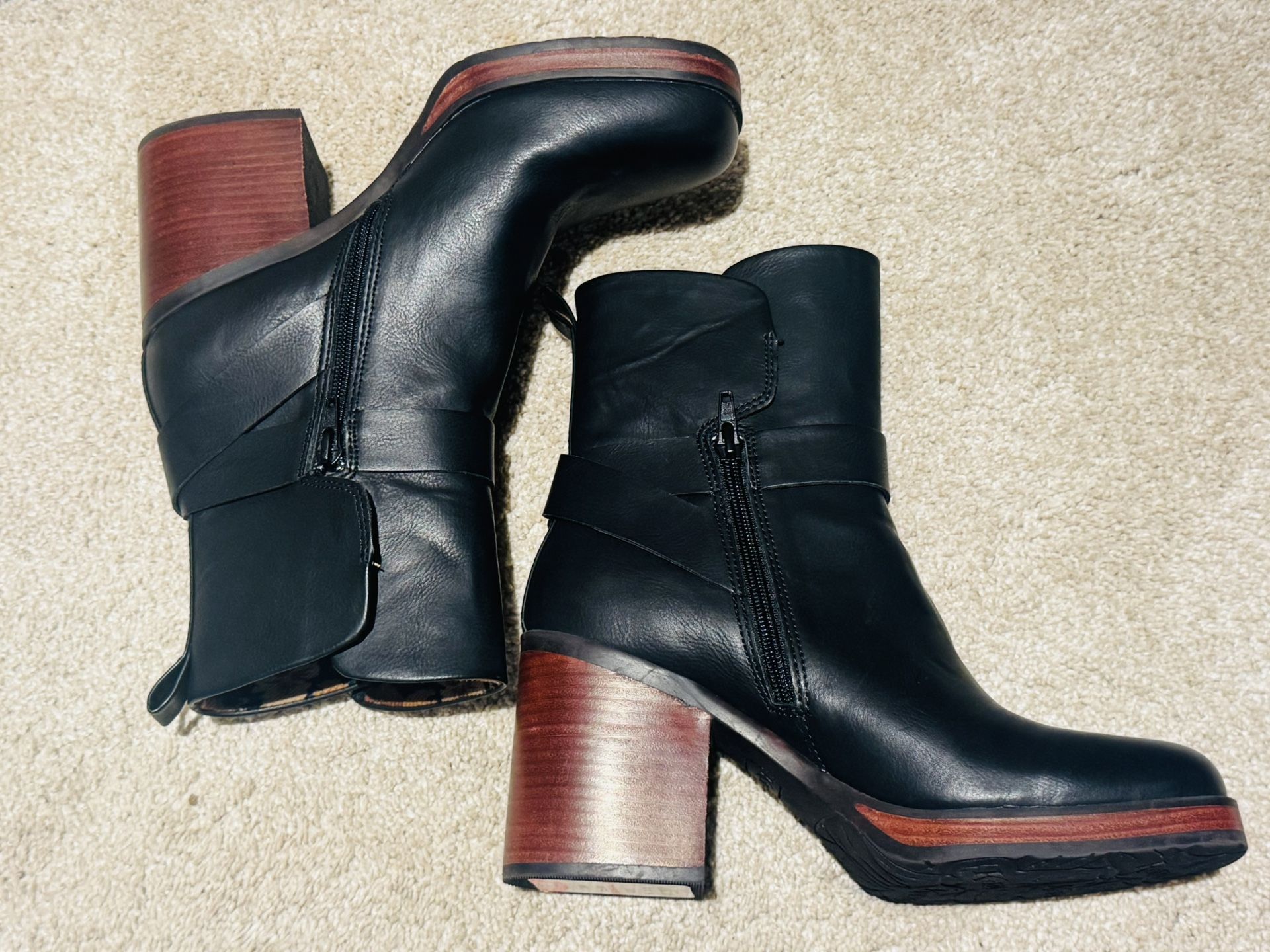 Nordstrom’s Unworn Leather Chunky Heel Boots